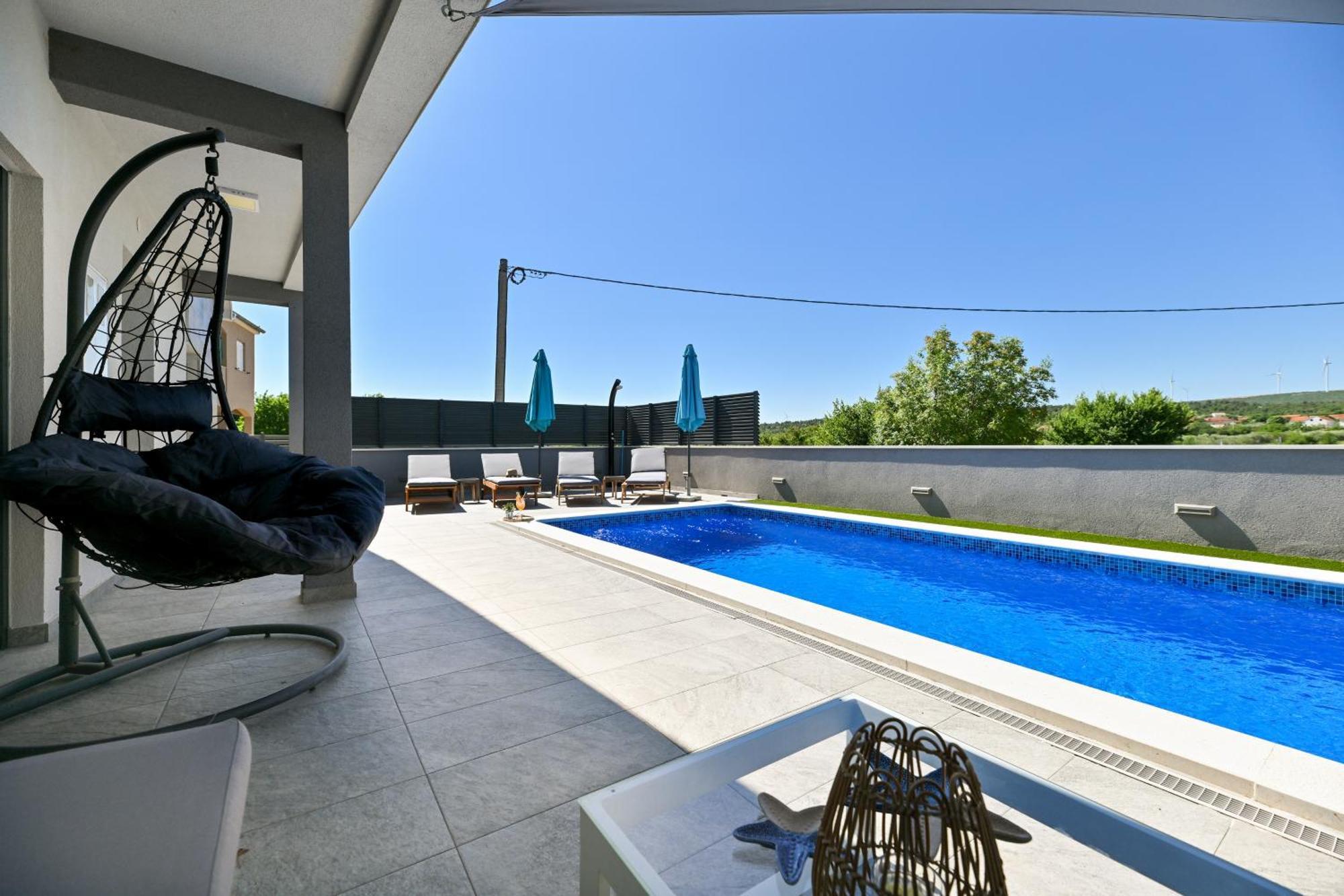 Luxurious Villa Natali Pridraga Bagian luar foto