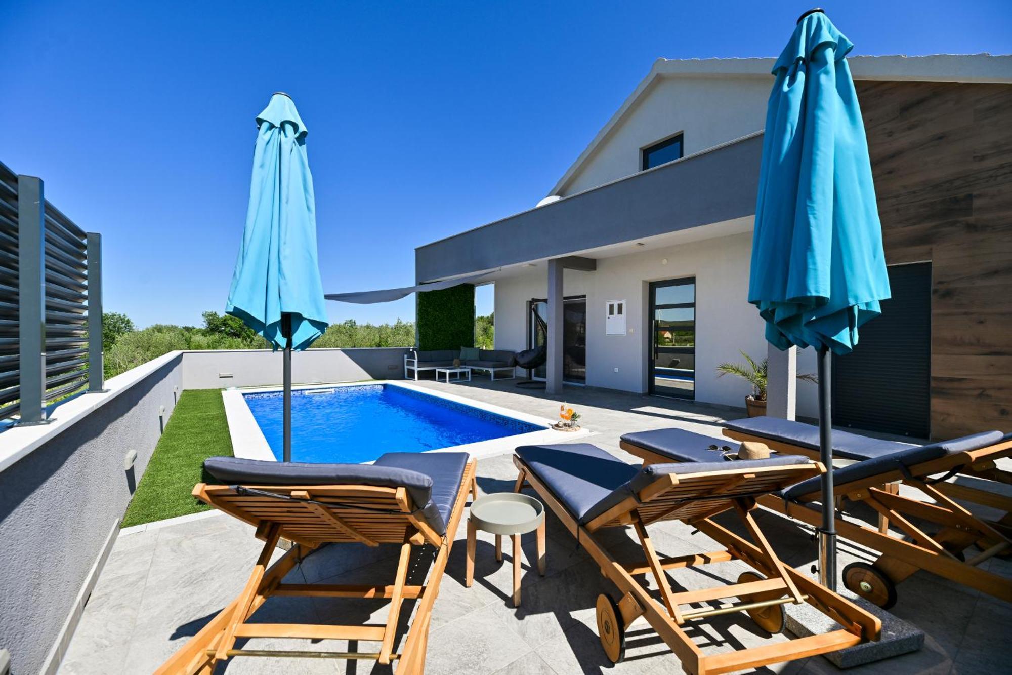 Luxurious Villa Natali Pridraga Bagian luar foto